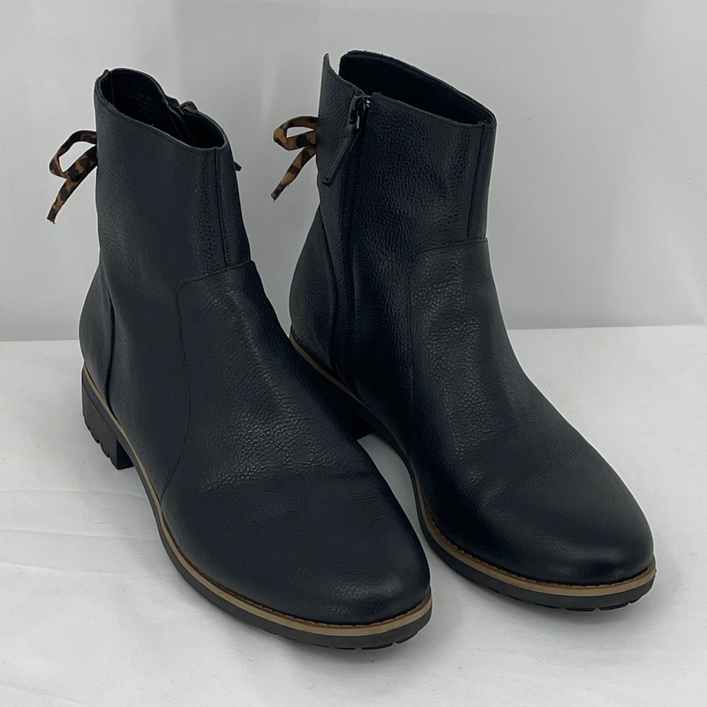 VIOLET & RED JORDYN Black Leather Ankle Boots WOMENS SIZE 11M SIDE ZIPPER